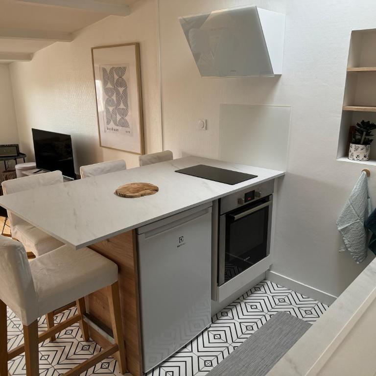 ღ La Cabane Rochelaise • Vue sur le vieux-port - Appartement 2 Chambres - 13