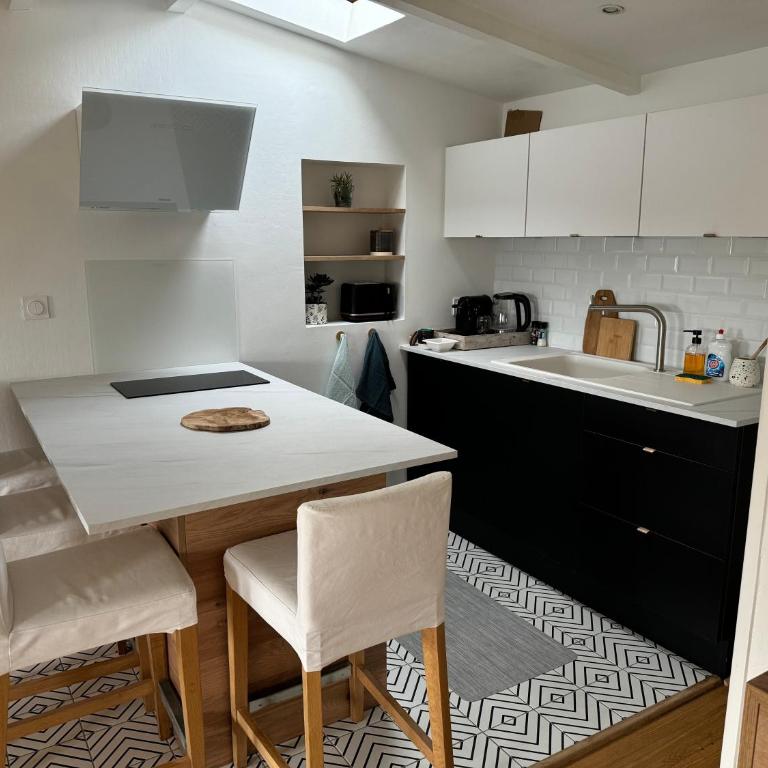 ღ La Cabane Rochelaise • Vue sur le vieux-port - Appartement 2 Chambres - 16