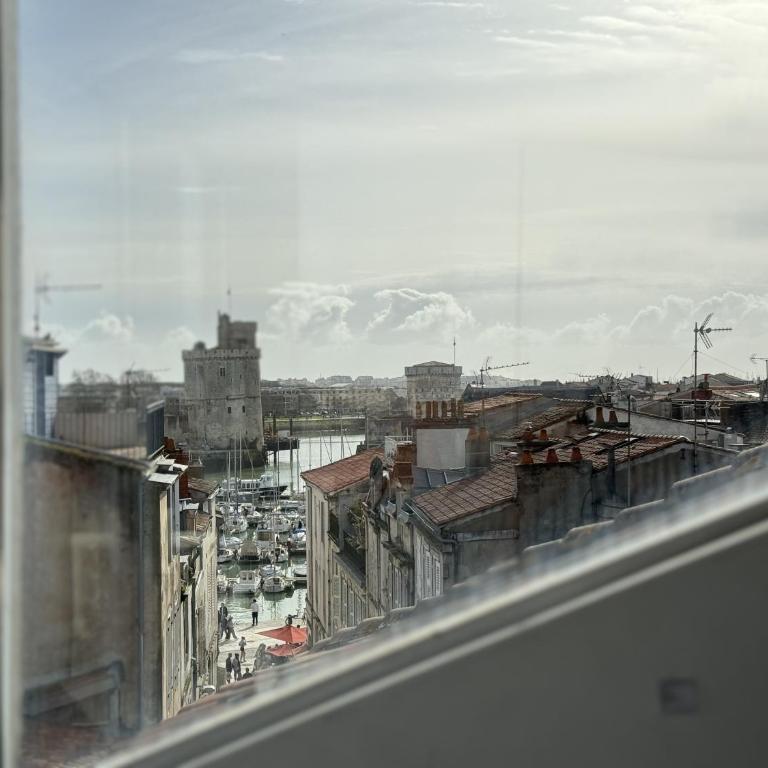 ღ La Cabane Rochelaise • Vue sur le vieux-port - Appartement 2 Chambres - 26