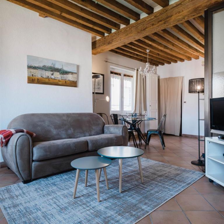 AllinLyon | Vue place Célestins - Apartment - 12
