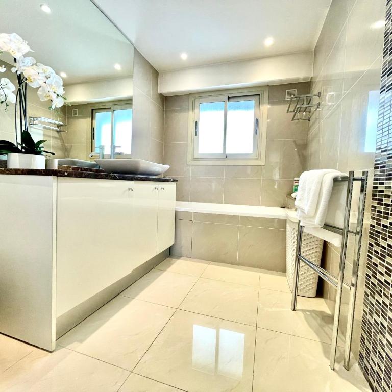 Bel appartement Centre ville, mer, Croisette - Apartamento de 2 dormitorios - 19
