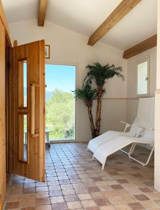 Maison avec piscine sur les hauteurs de Valbonne - Villa 3 Chambres - 27