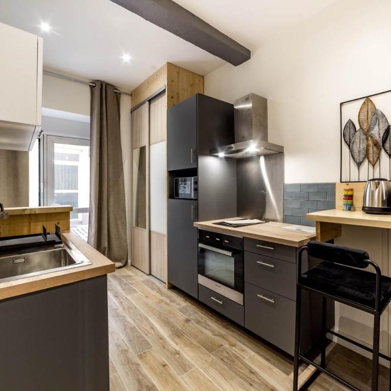 All in Lyon | Studio calme en centre-ville - Studio - 1