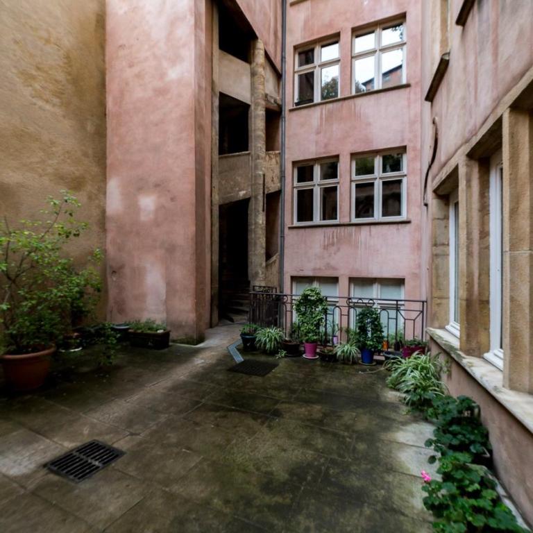All in Lyon | Grand duplex avec vue sur Fourvière - Appartement - 33