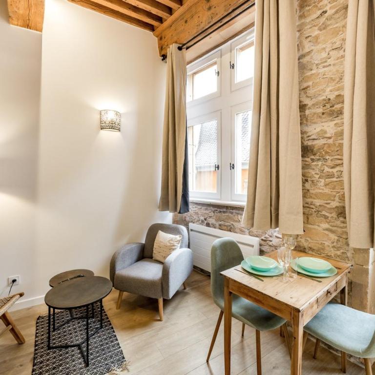 All in Lyon | Studio de charme au cœur de Lyon - Apartment - 2