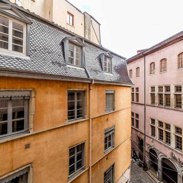 All in Lyon | Studio de charme au cœur de Lyon - Apartment - 14
