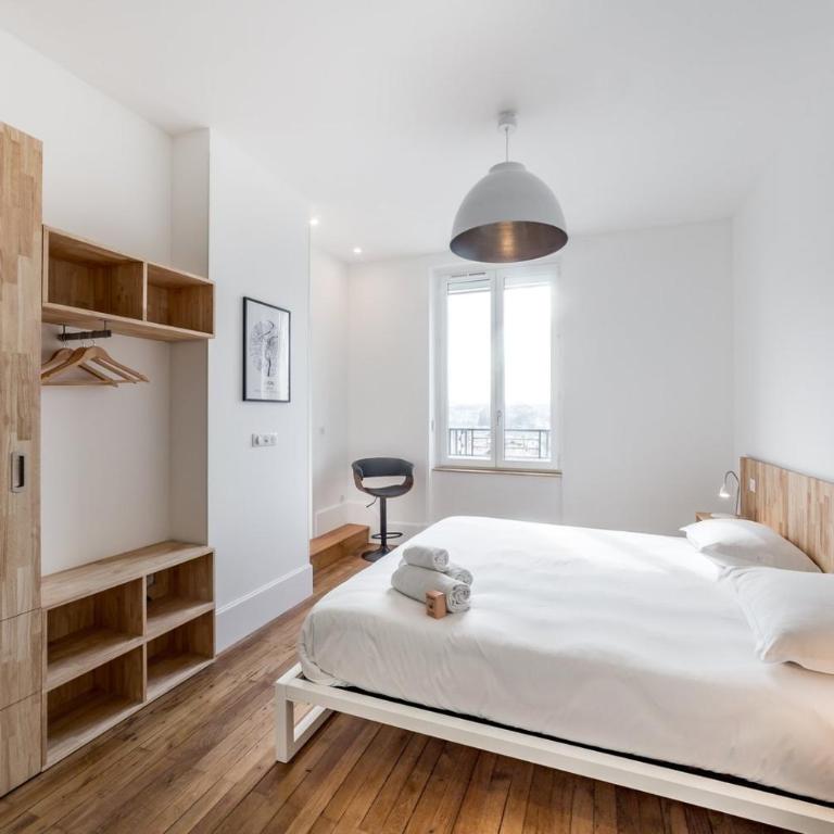 MODERNE - PartDieu l Spacieux l Bureau by Dreamy Flat Lyon - Deluxe Apartment - 2