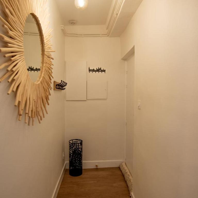 All in Lyon | Moderne et cosy au cœur de St-Jean - Apartment - 33
