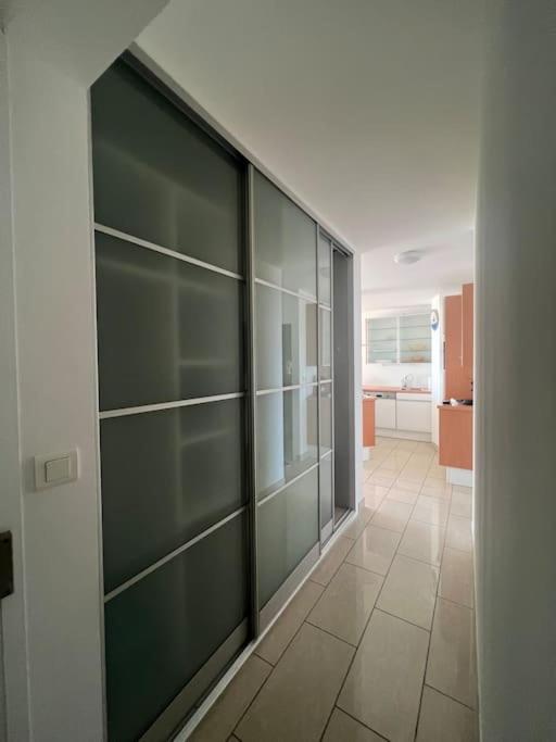 Superbe Appartement Vue Mer T3 70m2 - Appartement 2 Chambres - 18