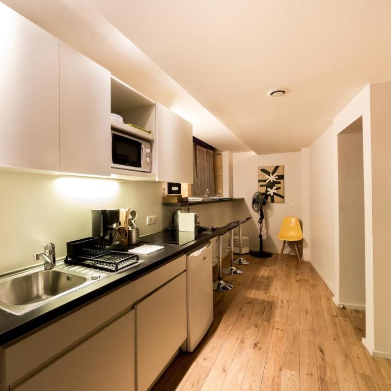 All in Lyon | Suite de charme - cœur du Vieux Lyon - Apartment - 11