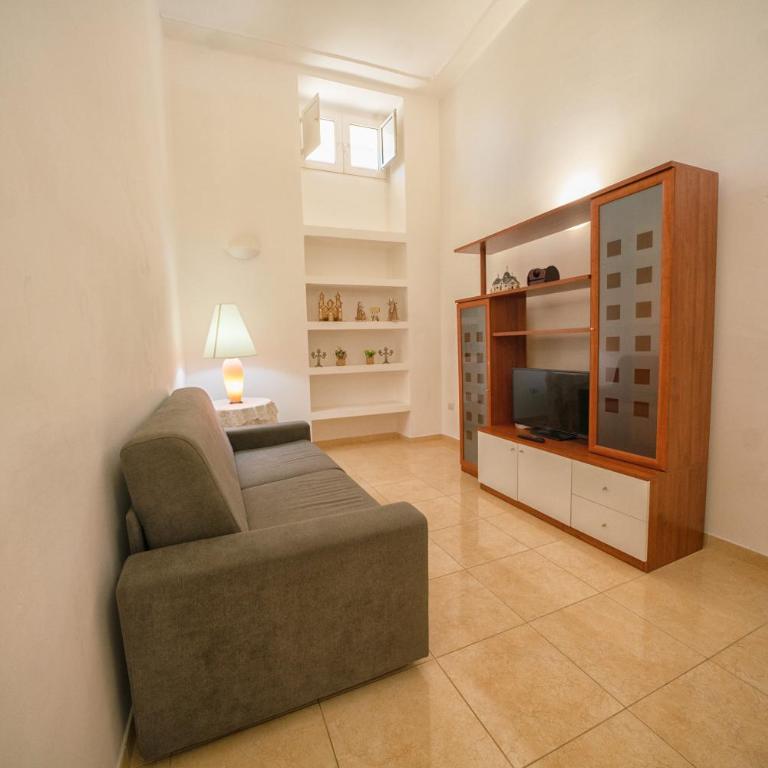 [Shiny House] Elegant apartment in the city center - Appartamento con 2 Camere da Letto - 6