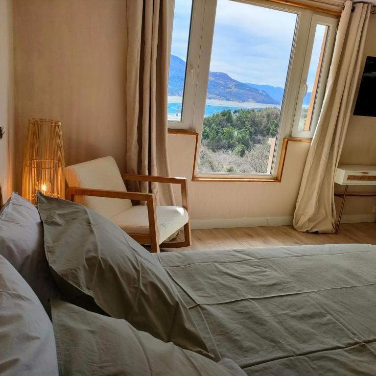 Le Cosy du Plongeoir - T2 neuf avec vue sur le lac de Serre Ponçon et grande terrasse avec jardin - Appartement 1 Chambre - 13