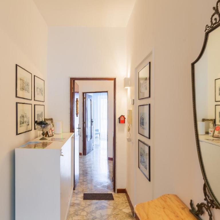 Golden and Silver Apartments by Wonderful Italy - One-Bedroom Apartment - 4