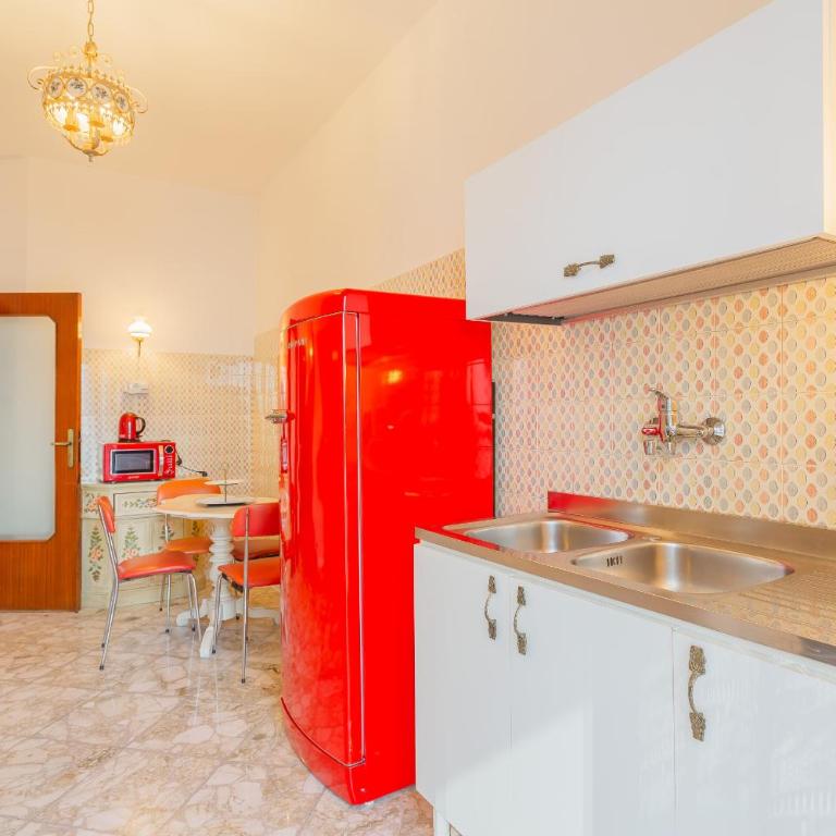Golden and Silver Apartments by Wonderful Italy - One-Bedroom Apartment - 8