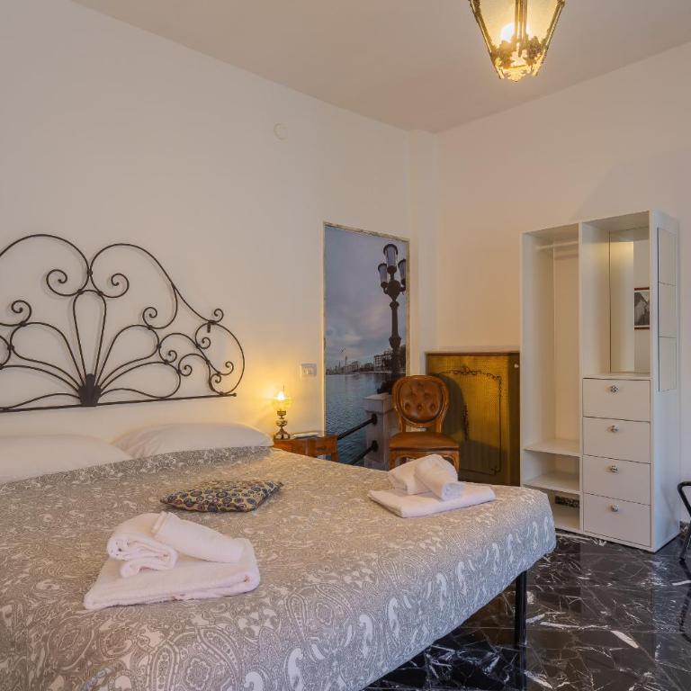 Golden and Silver Apartments by Wonderful Italy - Apartment with Balcony - 12