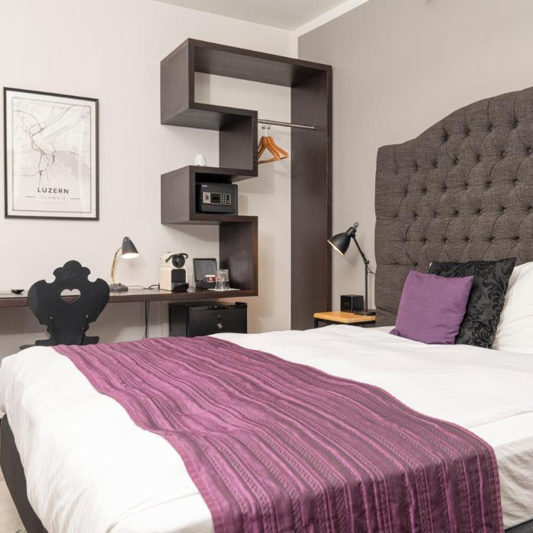 Boutique Hotel Weisses Kreuz - Adult only Hotel - Einzelzimmer Grand Lit - 3
