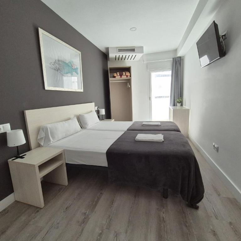 Blu Hostal Diana - Habitación Doble - 1 o 2 camas - 4