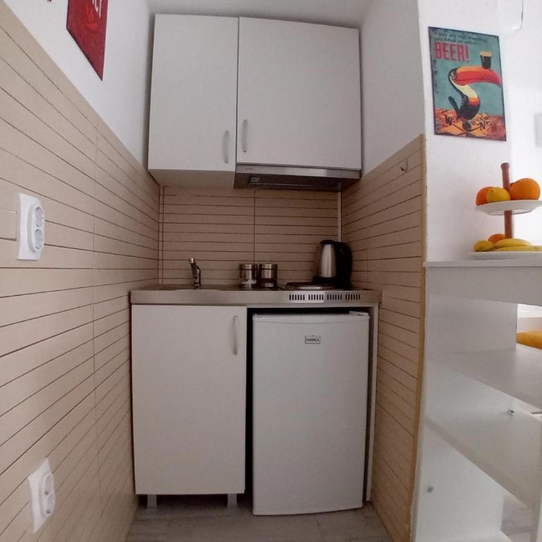 Kiwi Apartments Budva - Studio Apartman - 3