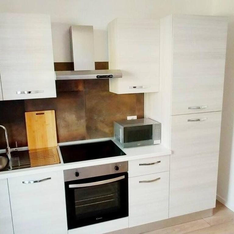 EnJoy Home - Bilocale a Santa Rita, Padova - Appartamento con 1 Camera da Letto - 2