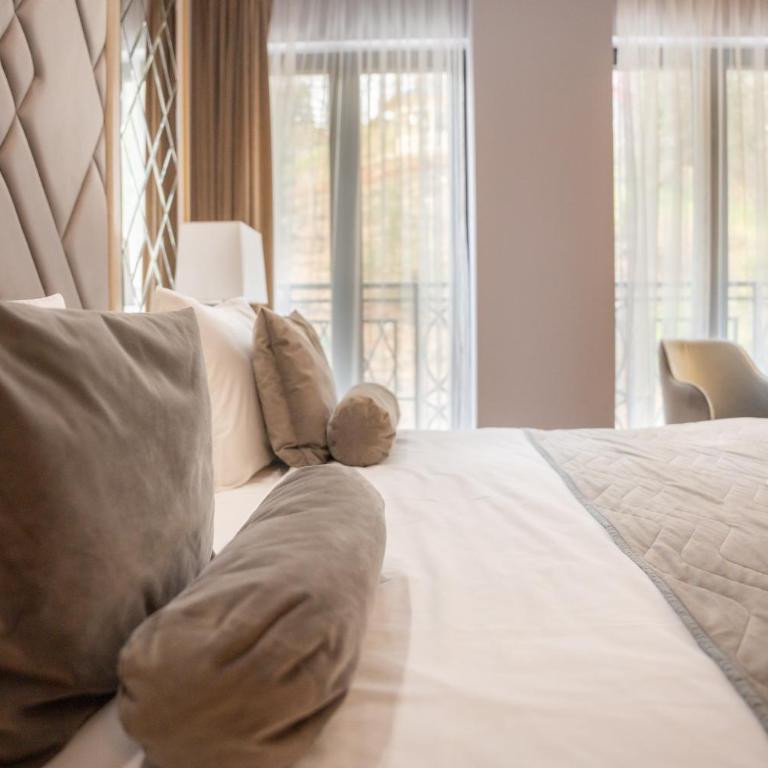 A Hoteli - Hotel Park - Standardna Dvokrevetna Soba sa Bračnim Krevetom - 3