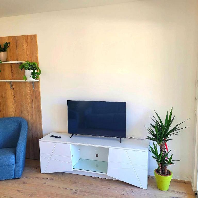 BELLAViTA LAKE GARDA Apartments - Appartamento Deluxe con 2 Camere da Letto e Balcone - 7