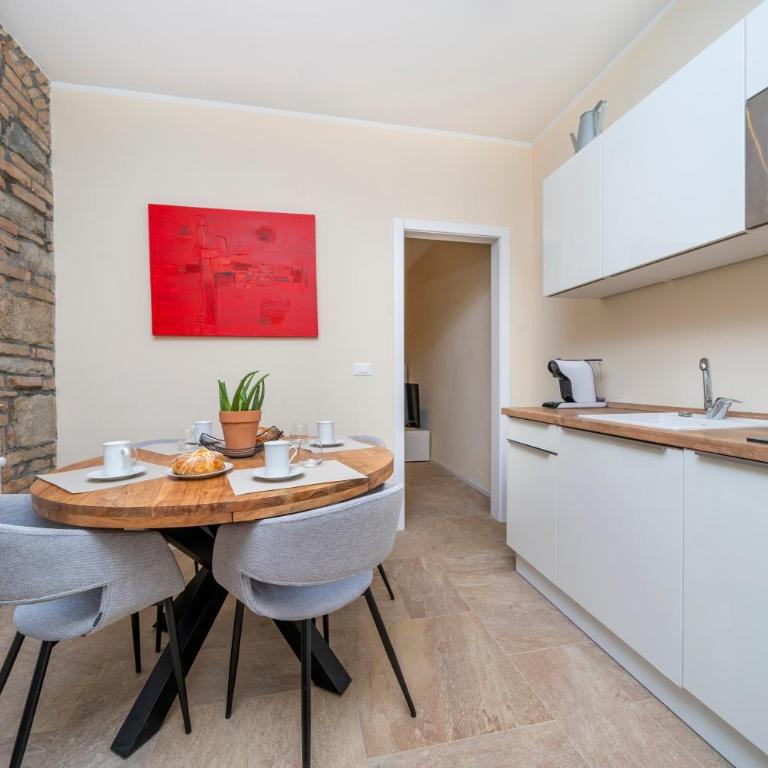 Urban Oasis, Home-Triest com - Appartamento con 2 Camere da Letto - 5