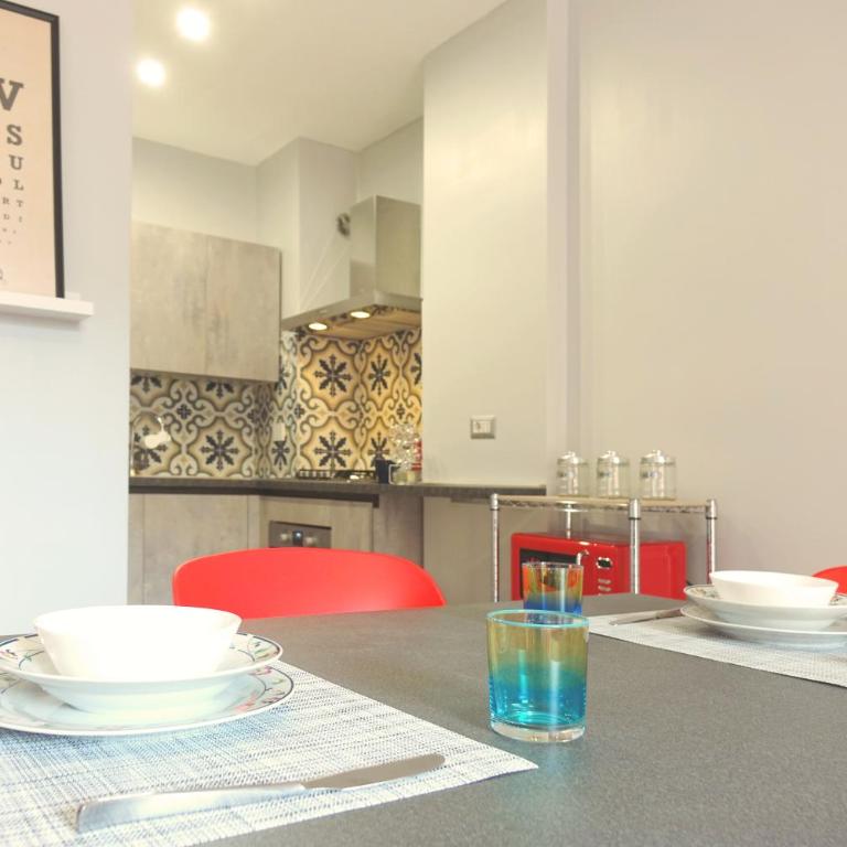 Metro Rivoli - Deluxe apartment with Balcony - GrandMaison - Appartamento con 2 Camere da Letto - 14