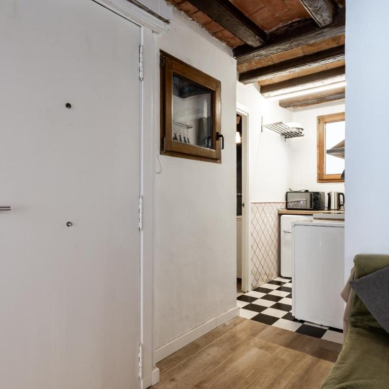 Apartamento La Boqueria 4 - Apartment with Balcony - 3