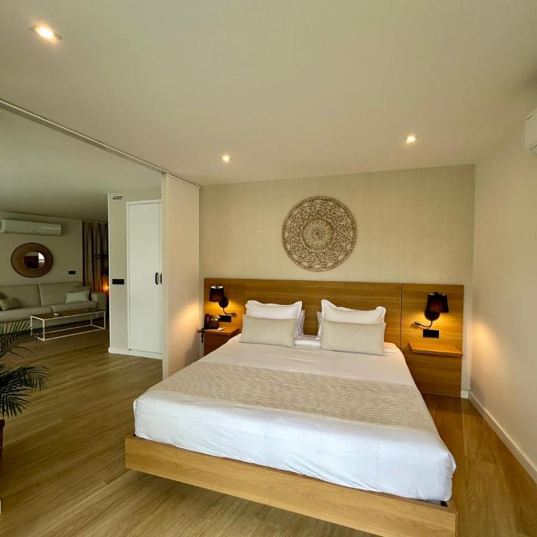 Hotel Emblemático Hi Suites - Suite Familiar - 6
