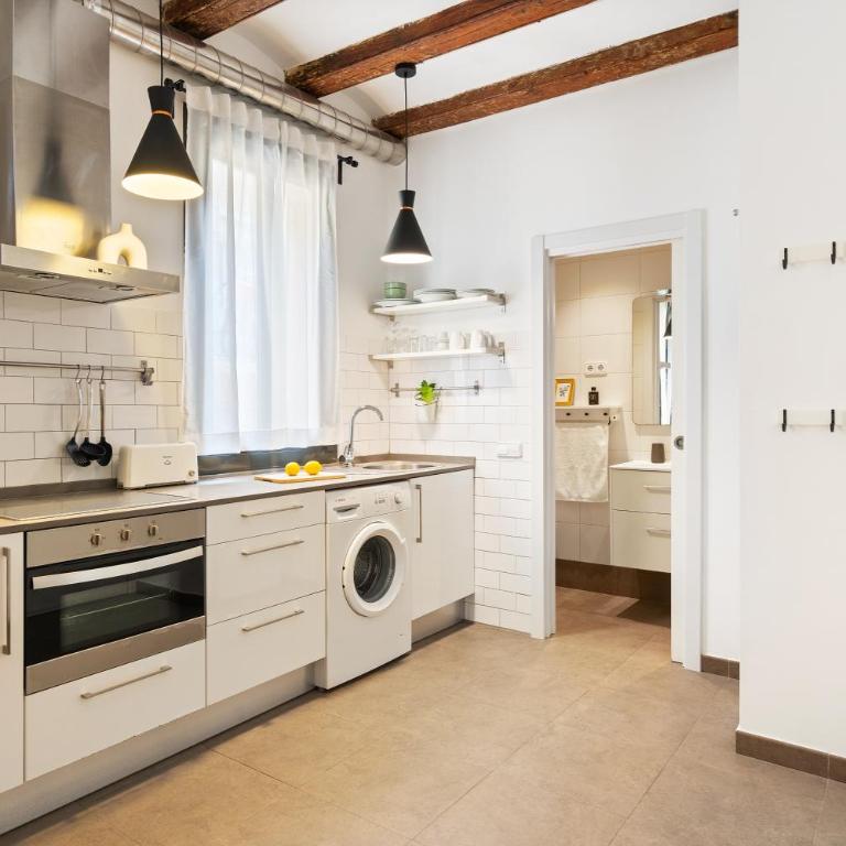 Lodging Apartments Almirall Beach 41 - One-Bedroom Apartment - 4