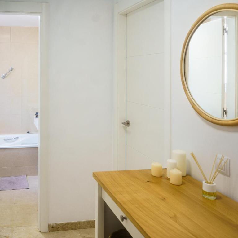 LUNA - AC, 2 pools, panoramic ocean, private garage, fibre net - Apartamento de 1 dormitorio - 67