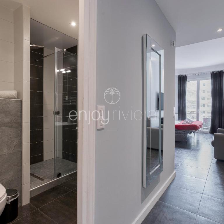 Palais Miramar - Suite & B31 - Croisette Emplacement Unique - 20M Plage - WIFI - Clim - Apartamento de 1 dormitorio - 12