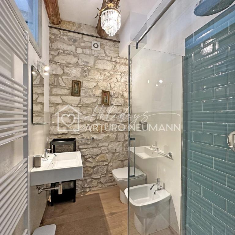 201 - Villa Fernanda - Trilocale immerso nel verde in centro a Numana - SPIAGGIA e NAVETTA WHITE BEACH CLUB OMAGGIO dal lun al ven FINO AL 02-08 - Appartamento Deluxe con 2 Camere da Letto - 11