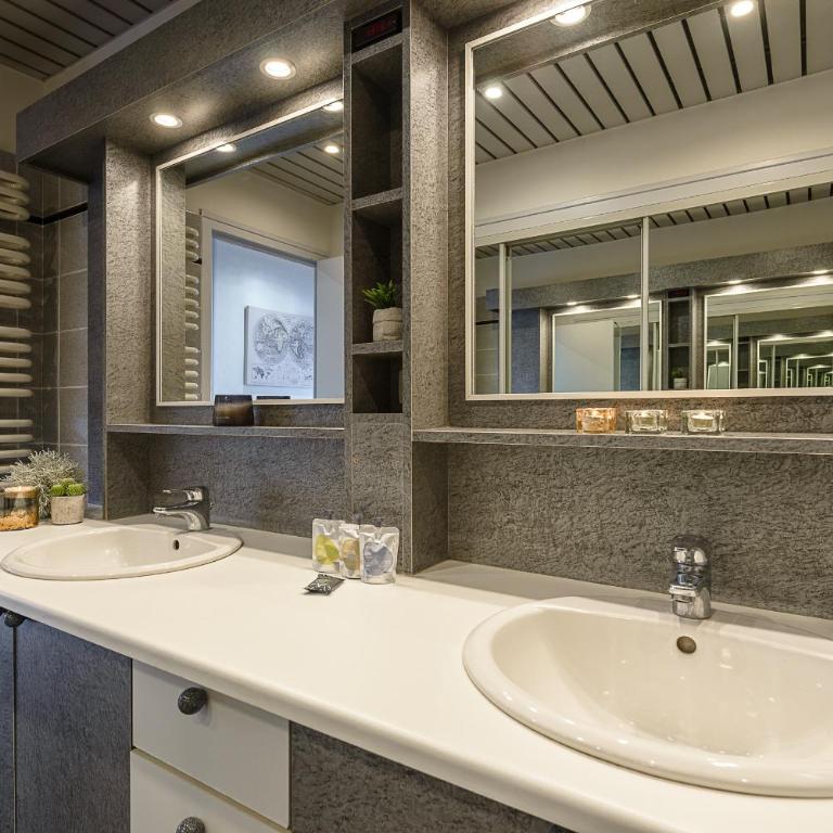 Le Thiou - Appartement lumineux avec vue sur le château et la Visitation - Appartement avec Vue sur la Montagne - 16