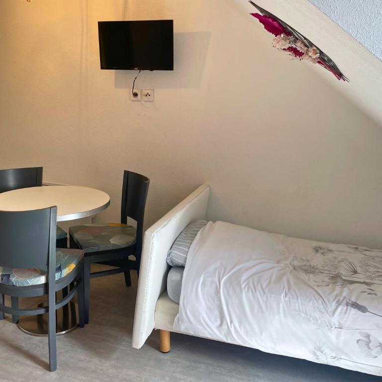 [Rêve Rose] Studio Équipé, Wifi, Vue - Appartamento con 1 Camera da Letto - 20