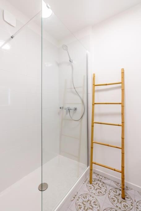 Le Meyrueis, T3, Clim, Terrasse, Centre Ville - Apartamento de 2 dormitorios - 14