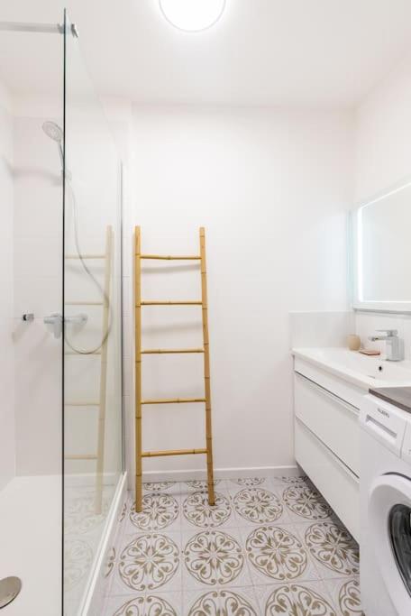 Le Meyrueis, T3, Clim, Terrasse, Centre Ville - Apartamento de 2 dormitorios - 13
