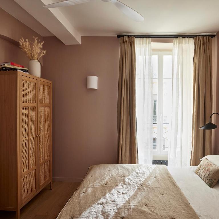 Marais - 4 pièces de 115 m2 - grand salon convivial - Appartement 3 Chambres - 34