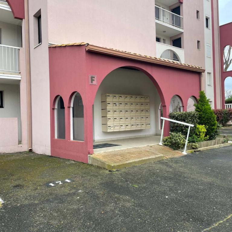 T2 - Les pieds dans le sables en toutes saisons 5 couchages - climatisation - parking privée - piscine - situation optimum et rare - Amoureva - Plage Richelieu- Cap d'Agde - One-Bedroom Apartment - 23