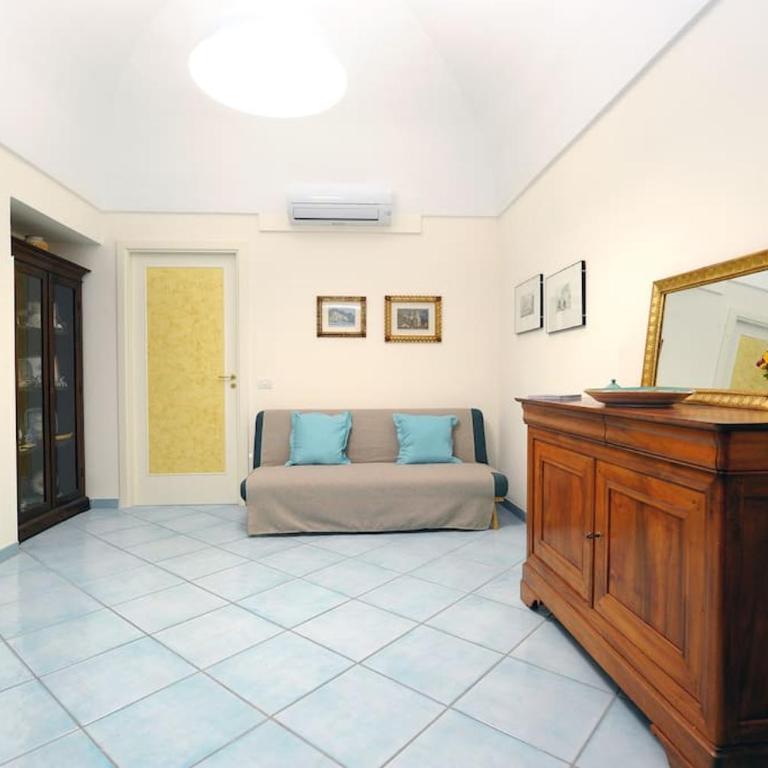 Amalfi center Casa Palladino, only 26 steps - One-Bedroom House - 9