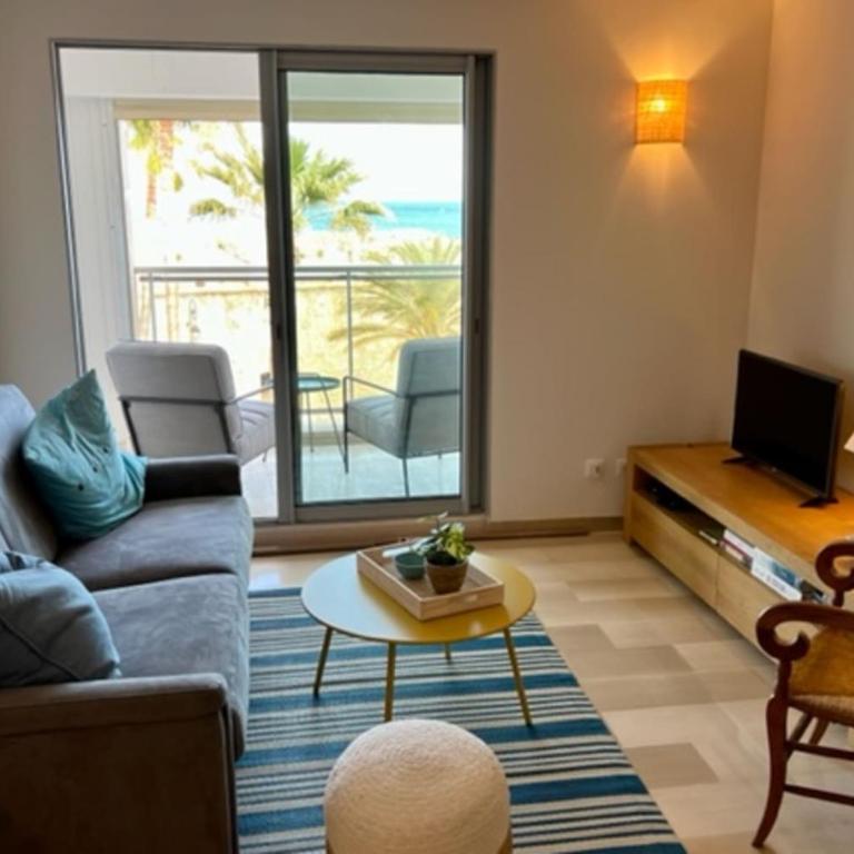 Antibes sea view near Ilette - Sleeps 4 - Parking - Appartement - 12