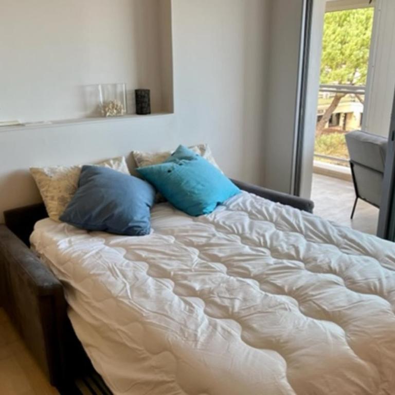 Antibes sea view near Ilette - Sleeps 4 - Parking - Appartement - 24
