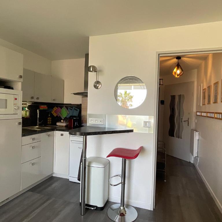 Domaine de La Coudouliere, Vue Mer, Plage, Piscine et Parc - One-Bedroom Apartment - 7
