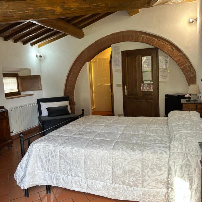 Agriturismo Casalpiano - Camera Tripla - 12