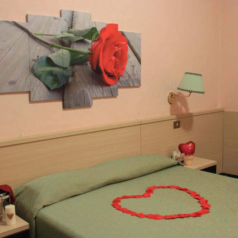 Hotel Priscilla - Camera Tripla - 1