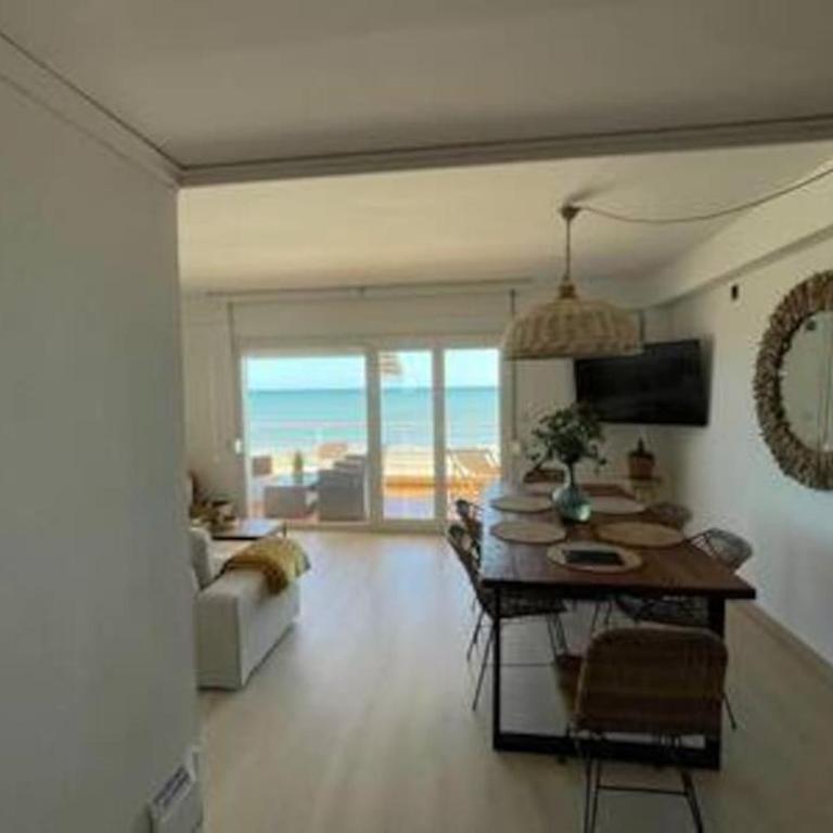 AP-4 XimoApartments A Primera Línea de Playa & Parking - Apartamento - 10