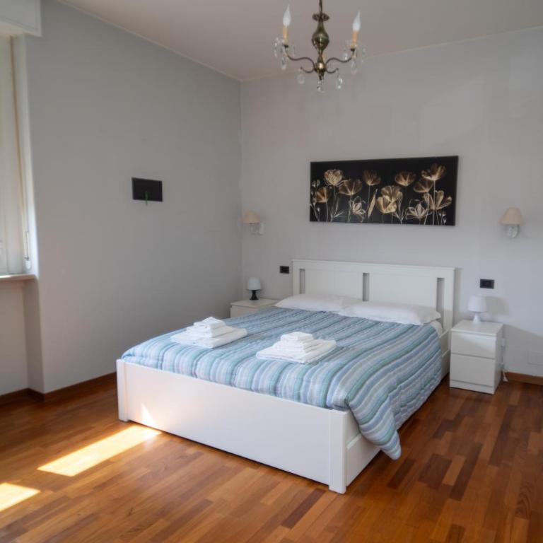 Appartamento 10 minuti da Milano - Appartamento con 2 Camere da Letto - 1