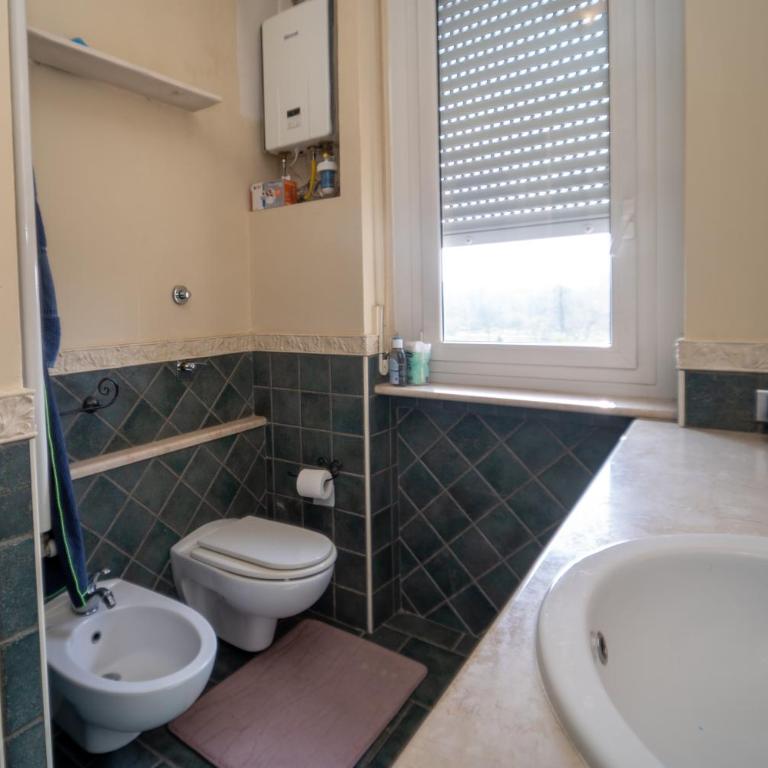 Appartamento 10 minuti da Milano - Appartamento con 2 Camere da Letto - 25