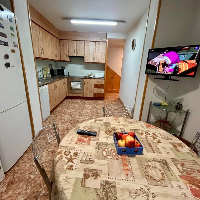Gran casa per a families a 5 minuts de la platja - Casa de 5 dormitorios - 8