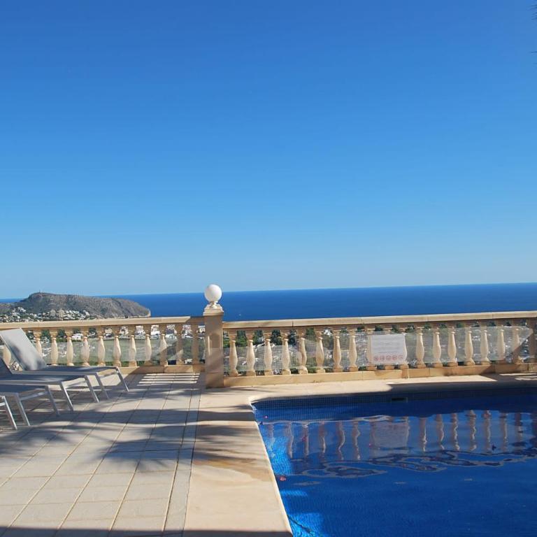 Seaview whole villa - Villa - 15
